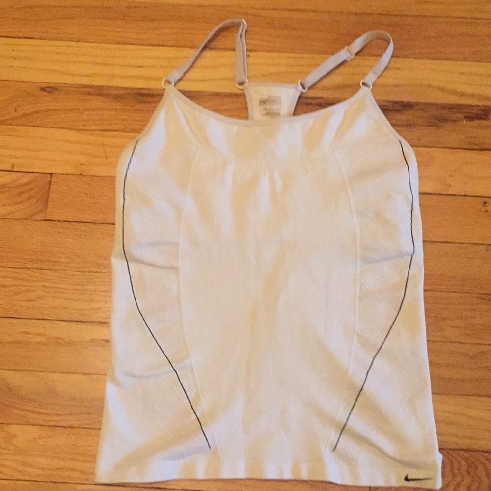 Nice racer back top size m?